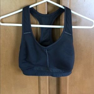 Athletes sports bra